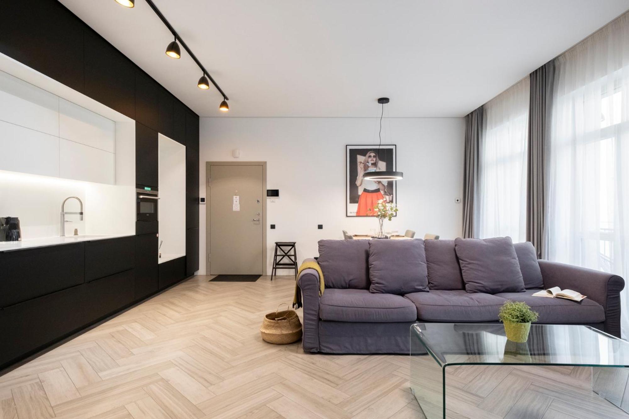 Cohost I Oldtown 60M2 Apt W-Garage Parking, Balcony & Self Check-In VNO Extérieur photo
