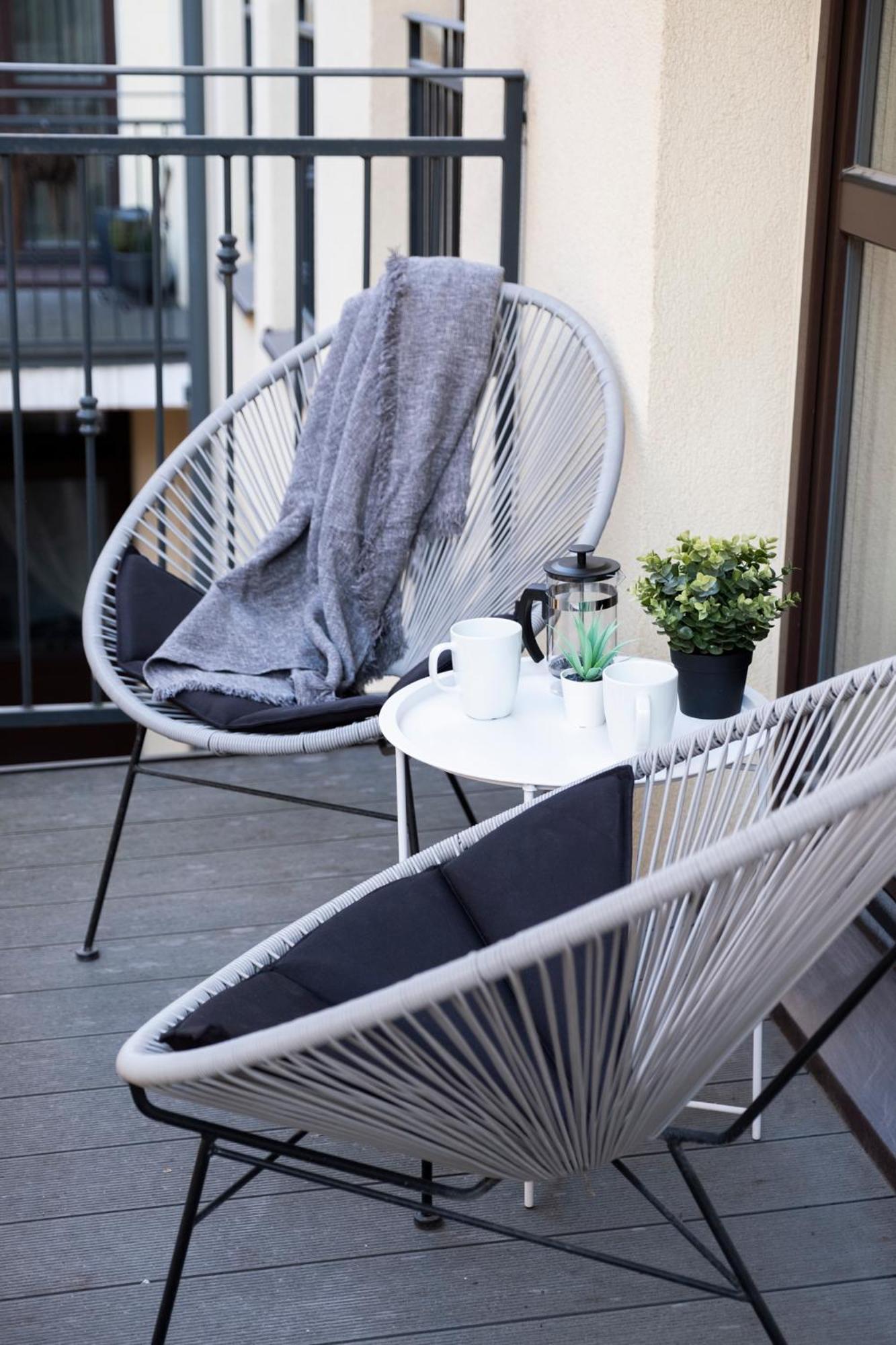 Cohost I Oldtown 60M2 Apt W-Garage Parking, Balcony & Self Check-In VNO Extérieur photo