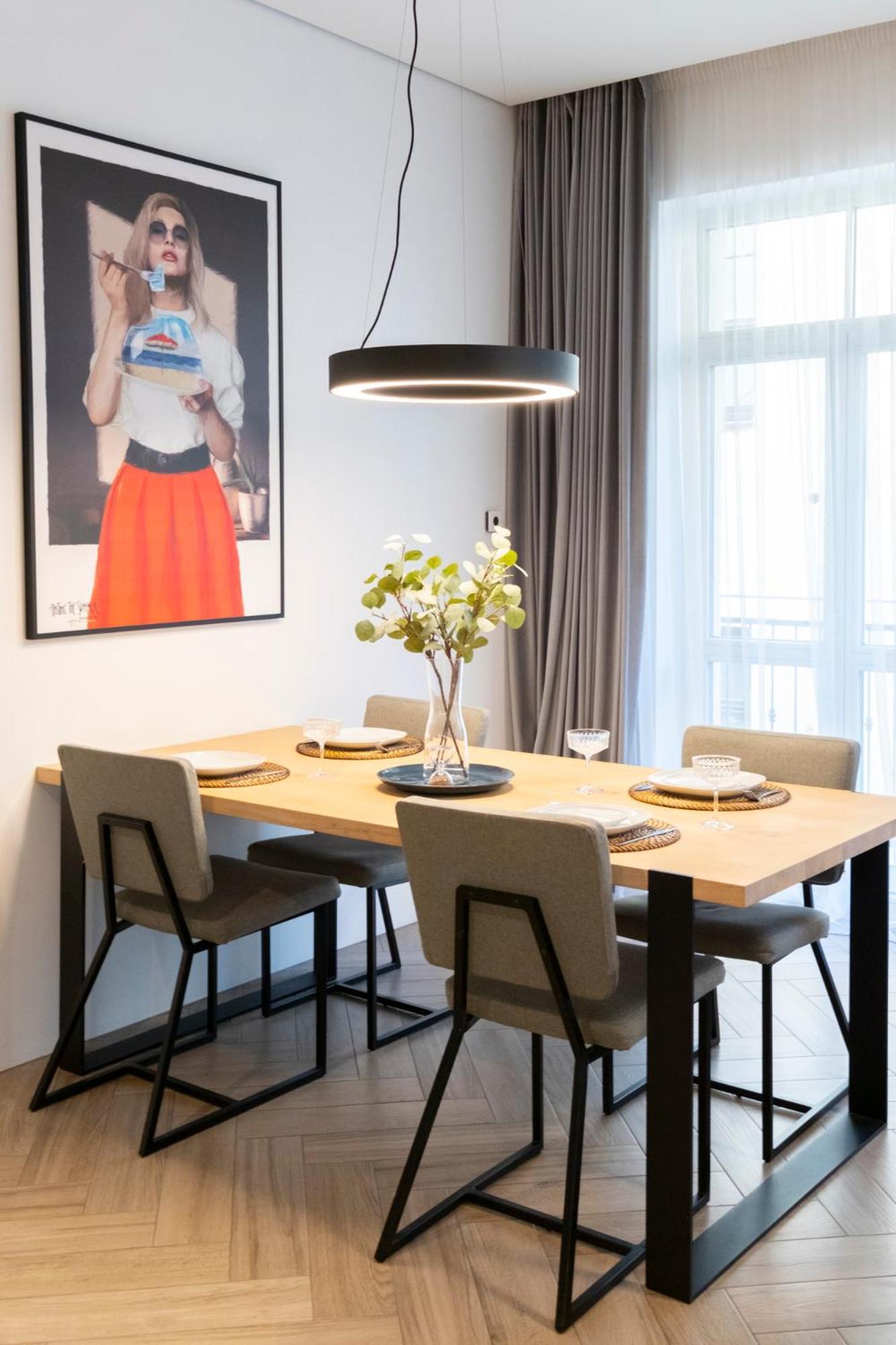 Cohost I Oldtown 60M2 Apt W-Garage Parking, Balcony & Self Check-In VNO Extérieur photo